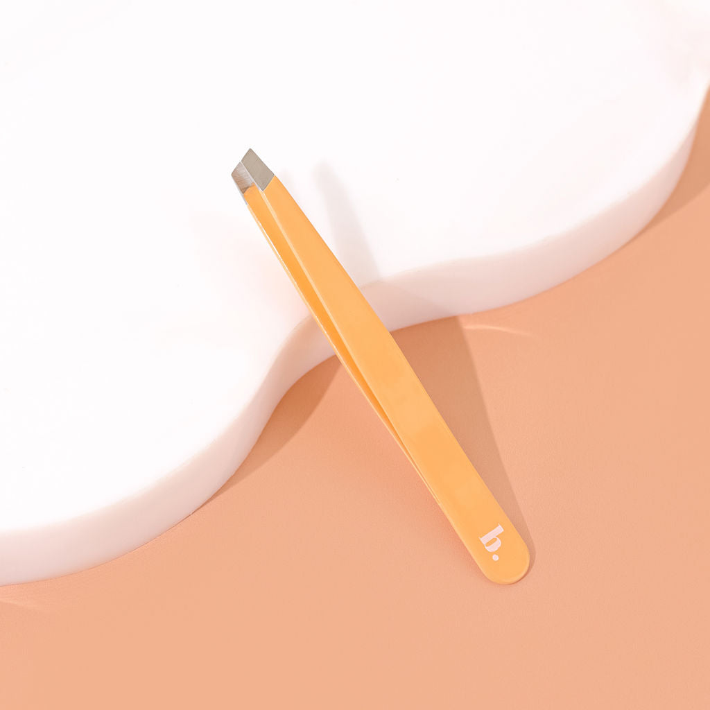 Bella Beauty Pro - Capri Peach Tweezers (Slanted)